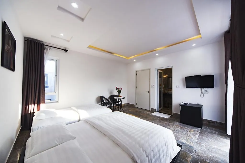 Hoi An White Villa
