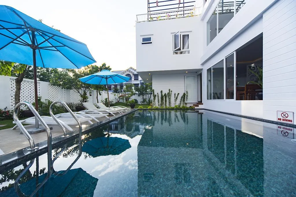 Hoi An White Villa 0*, Hoi An