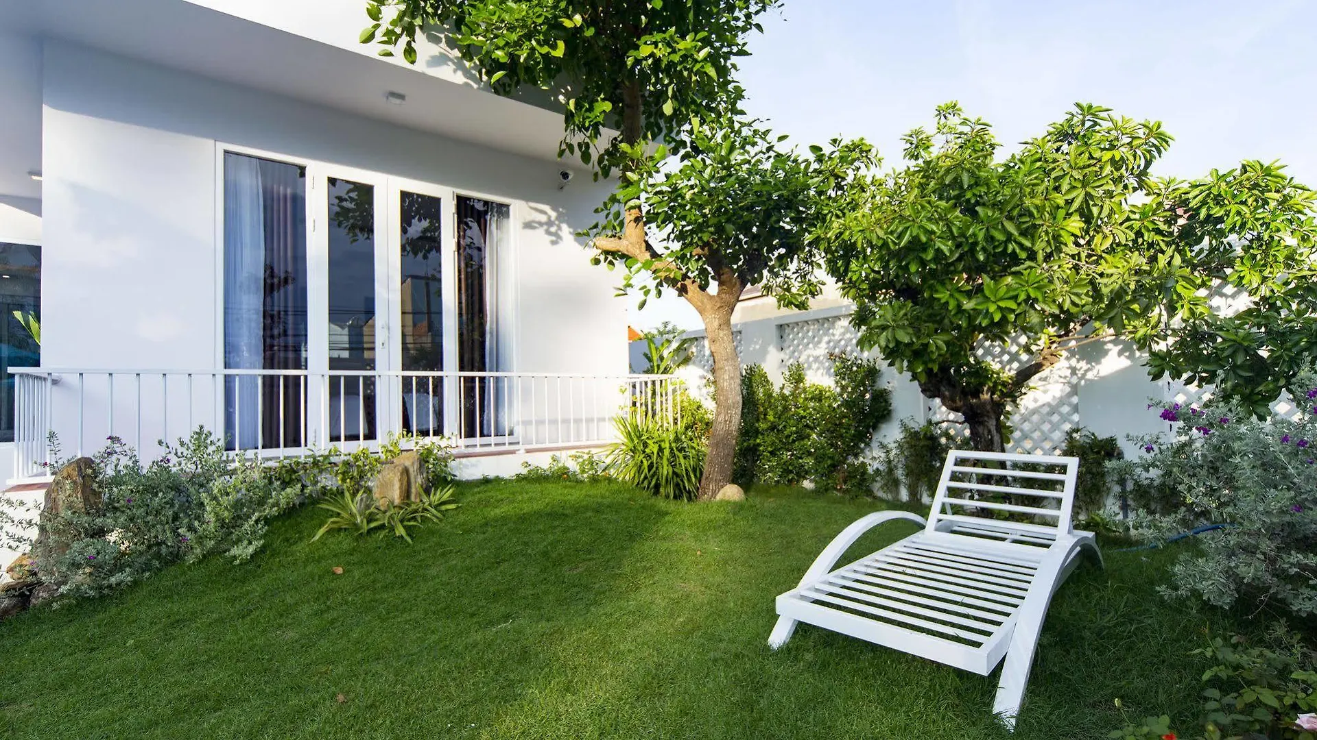 Hoi An White Villa