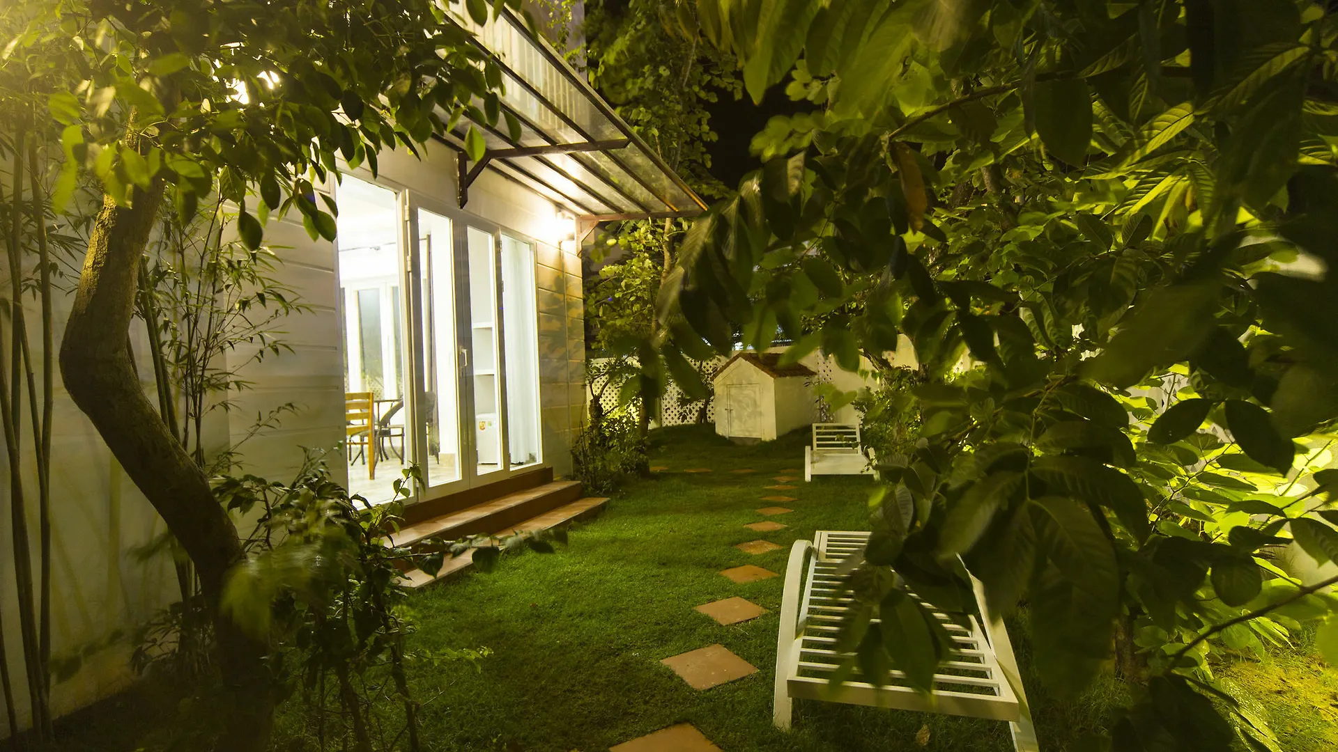 Hoi An White Villa 0*, Hoi An