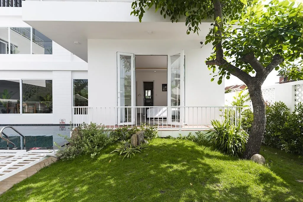 Hoi An White Villa