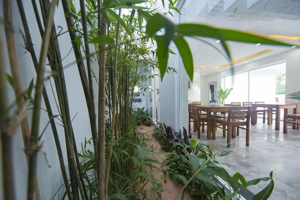 Hoi An White Villa  Hoi An