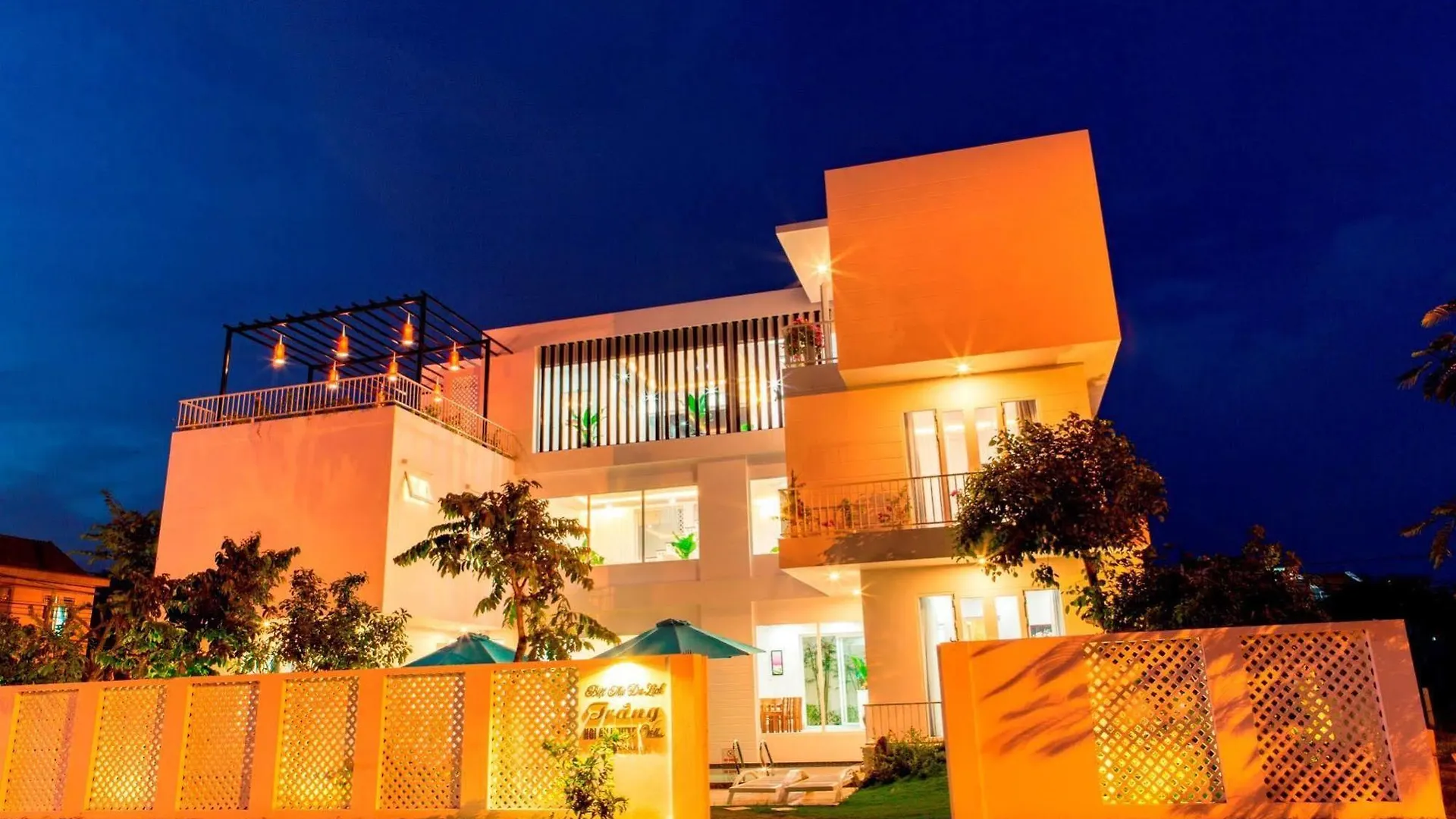 Hoi An White Villa  Hoi An