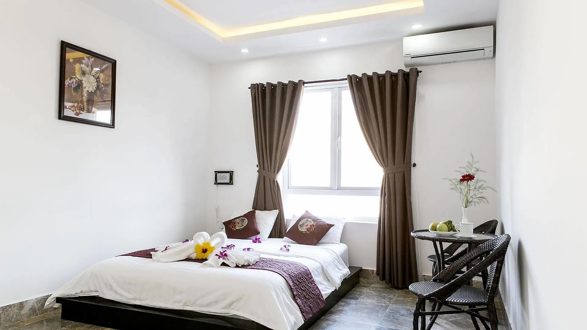 Hoi An White Villa